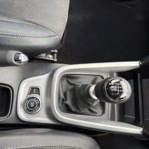 2015 Suzuki Vitara 1.6 DDiS SZ5 AllGrip Diesel Manual 5-door Hatchback - Image 7