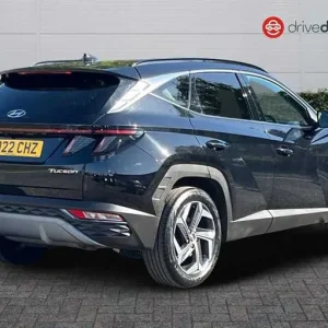 2022 Hyundai Tucson 1.6 T-GDi Manual SUV - Image 3