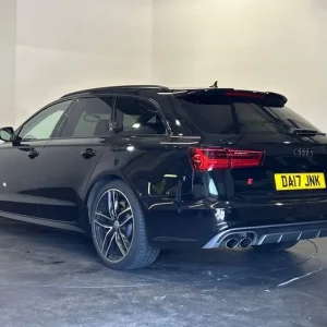2017 Audi S6 Avant 4.0L V8 Estate - Image 3
