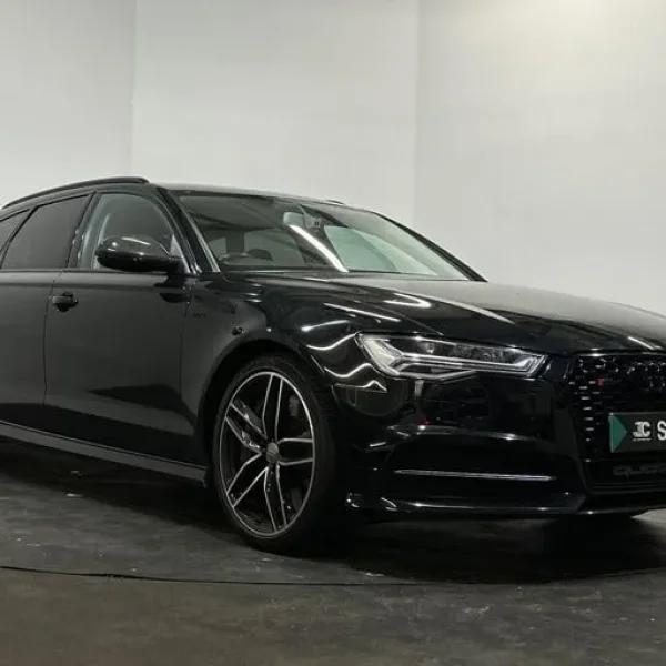 2017 Audi S6 Avant 4.0L V8 Estate
