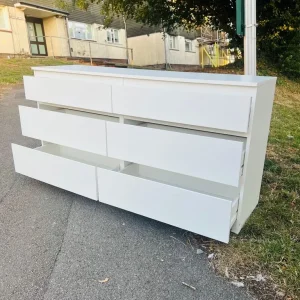 Big chest drawer in excellent condition