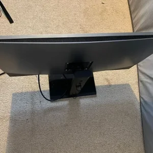 Dell UltraSharp 32 8K Monitor - UP3218K - Image 2