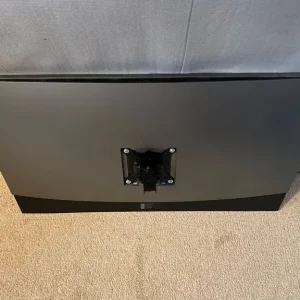 Dell UltraSharp 32 8K Monitor - UP3218K - Image 3