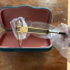 Gucci Dapper Dan Gold Glasses - Image 3