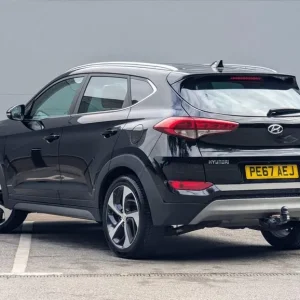 2017 Hyundai Tucson 2.0 CRDi Premium 4WD Estate Diesel Manual - Image 2