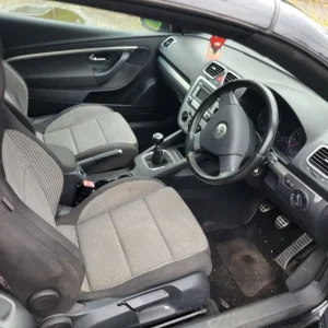 Volkswagen EOS Convertible 2008 2.0L Manual 2 Doors - Image 6