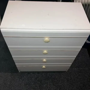 White drawers, heavy duty, excellent condition - Image 6