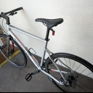 Boardman HYB 8.6 Men's Hybrid Bike – Large, Silver - Image 2