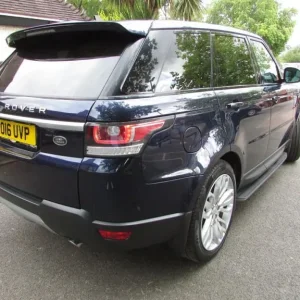 Land Rover Range Rover Sport 3.0 Diesel HSE 5-door 7-seater - Image 2