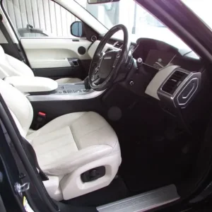 Land Rover Range Rover Sport 3.0 Diesel HSE 5-door 7-seater - Image 7