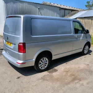 2018 VW Transporter T28 Panel Van – Metallic Silver, Manual, Rear Tailgate - Image 4