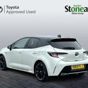2020 Toyota Corolla Hybrid Hatchback - Image 7