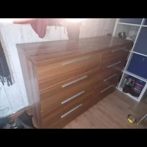 8 Draws - Chest of Drawers