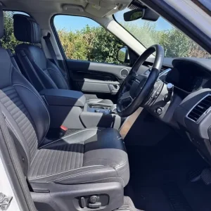 2021 Land Rover Discovery HSE D300 Commercial 5 Seats Diesel SUV - Image 7
