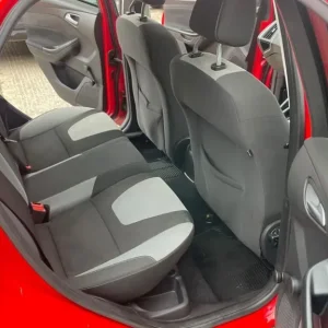 2014 Ford Focus ZETEC TDCI Hatchback Diesel Manual - Image 8