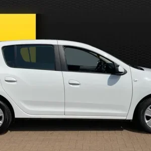 2020 Dacia Sandero 1.0 TCe Comfort 5-door Bi-Fuel Manual - Image 5