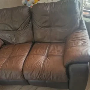 Leather recliner - Image 4