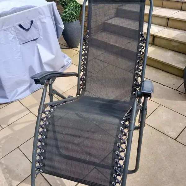 Black Garden Reclining Chairs
