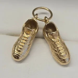 9ct Gold Football Boots Pendant - Image 3
