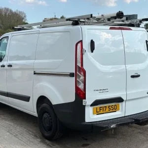2017 Ford Transit Custom 2.0 TDCi 310L Panel Van Diesel Manual - Image 5