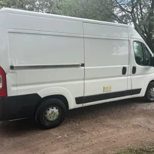 2021 Citroen Relay Enterprise L2H2 with air con and new timing belt - Image 8