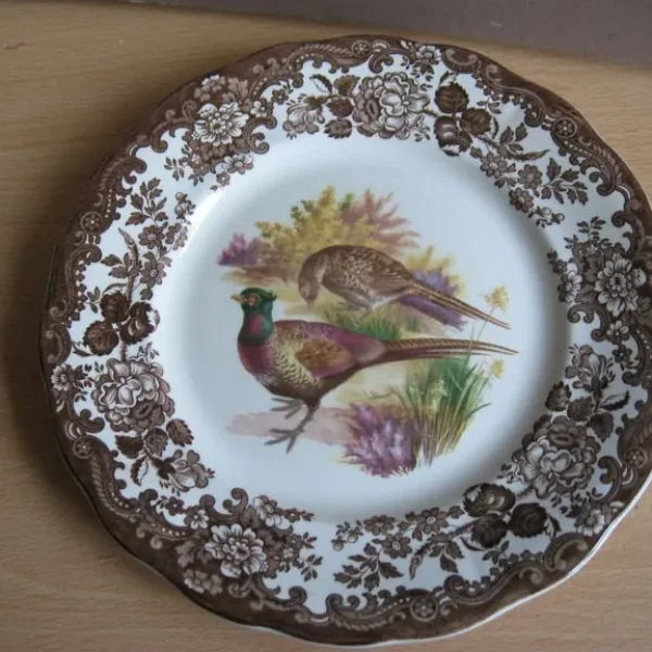 Pulissy Royal Worcester game series dinner plate