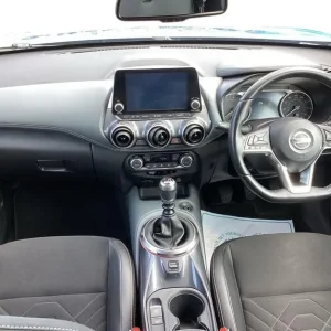 2020 Nissan Juke 1.0 DIG-T Tekna Euro 6 manual hatchback - Image 3