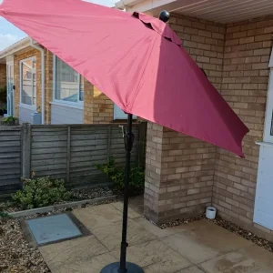 Garden Parasol 2.3m with tilt and winding mechanism - Image 7