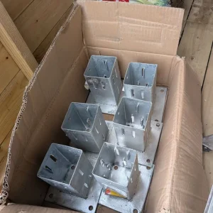 Fence post shoes for 75mm x 75mm posts