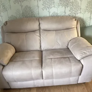 2 Seater Settee