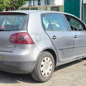 2008 Volkswagen Golf 1.6 petrol - Image 5