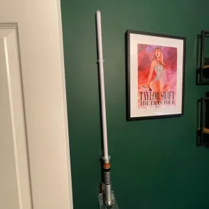 Star Wars Luke Skywalker Lightsaber - Image 2