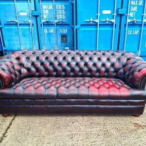 Chesterfield sofas - Image 8