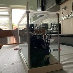 Fish tank with multiple heaters and filters - Image 2