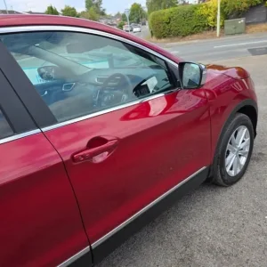 2014 Nissan Qashqai 1.6 dCi Acenta Premium 5-door SUV - Image 7