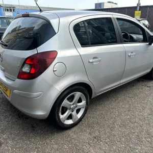 2011 Vauxhall Corsa SXi 1.2, LEZ compliant, air conditioning, cruise control - Image 5