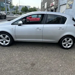 2011 Vauxhall Corsa SXi 1.2, LEZ compliant, air conditioning, cruise control - Image 6