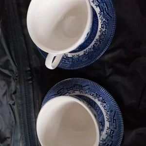 Vintage Churchill Cups & Saucers - Image 4