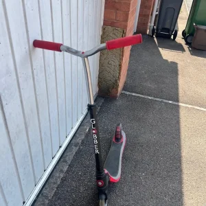 Globber Scooter – Good Condition