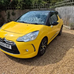Citroen DS3 1.2 Dstyle 2015 Manual Petrol with Nav and Full Options - Image 2