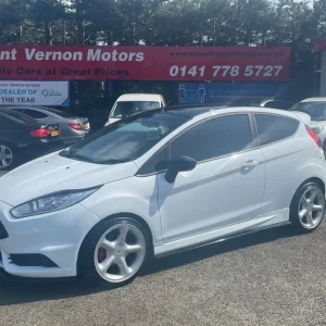 2015 Ford Fiesta 1.6 EcoBoost ST-2 3dr HATCHBACK PETROL Manual - Image 8
