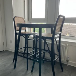 Dining bar style table - Image 4