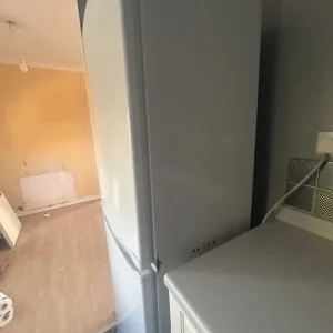 Hotpoint Fridge/Freezer - Image 3
