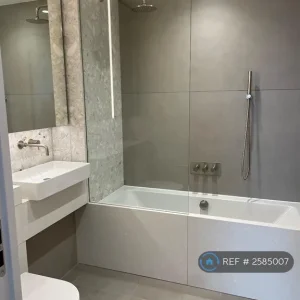 1 bedroom flat in Seaham, County Durham (1 bed) - Image 5
