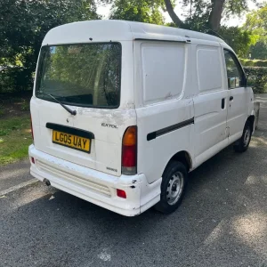 Daihatsu Extol Panel Van 2005 Manual 1298cc - Image 4