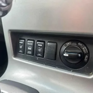 2007 Nissan Navara Pick Up 2.5 Diesel Automatic - Image 8