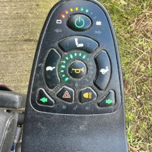 Electric wheelchair - Image 3