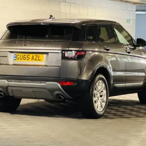 2015 Land Rover Range Rover Evoque 2.0 diesel estate - Image 4