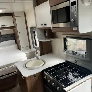 2017 Swift Escape 694 4-Bed Motorhome - Image 5