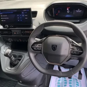 2024 Peugeot Partner 1.5 BlueHDi 100 Professional Van - Image 4